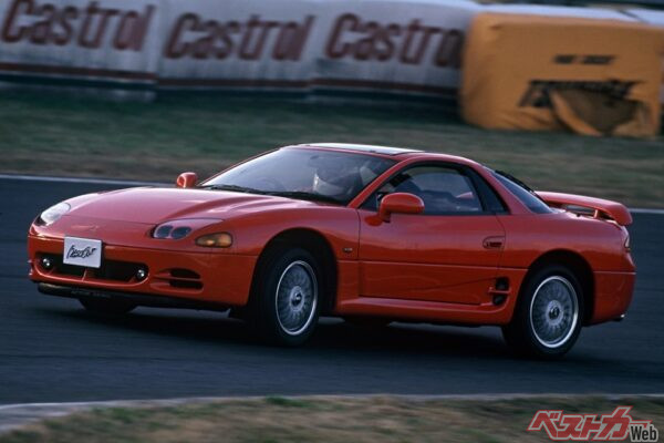 いまも昔も、メーカー、メカニック、ドライバーをはじめ、『ベストカー』や『ベストモータリング』などの各メディア、そしてオーナーや市井の人々の熱が良いクルマを作り出す