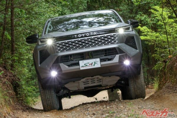 もはやランクル級!? 新型ハイラックスを徹底試乗！ フルモデルチェンジで走破性はここまで進化した