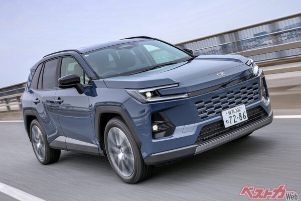 第2位のトヨタ RAV4（1万7287台）。価格：450万～630万円　納期：受注停止中