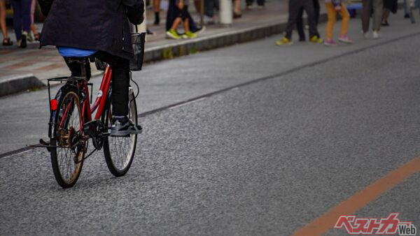 ドライバーのモヤっと解消!! 自転車がいる道路の「これって違反?」