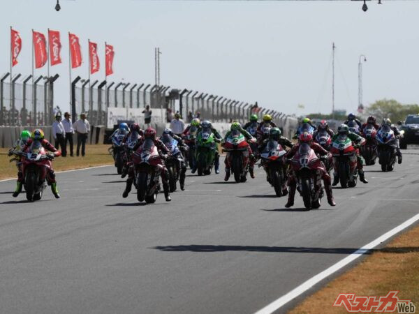 【SBK】4気筒は1000→1200ccへ排気量拡大！ スーパーバイク世界選手権の2027-2030年ロードマップと新規則が発表