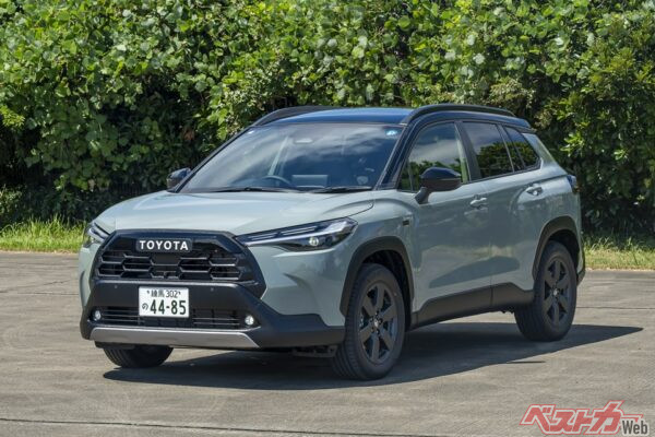 カローラクロスは扱いやすいサイズ感、優れた燃費性能により、街乗りに適したコンパクトSUV