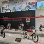 ホンダとヤマハのライバルマシンが一堂に！！ ホンダコレクションホール企画展が開催中 7月18日(土)～10月18日(日)まで