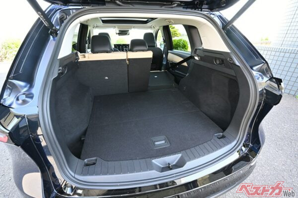 日本では2026年5月にフルモデルチェンジで発売された新型CX-5