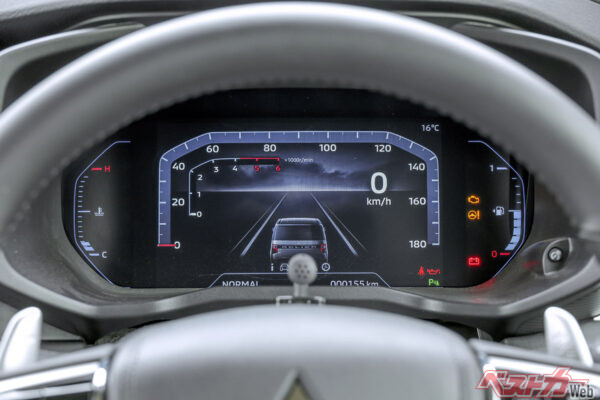 ようやく8インチ液晶メーター採用!!　2026年型デリカD:5の運転席はどこまで新しくなった？