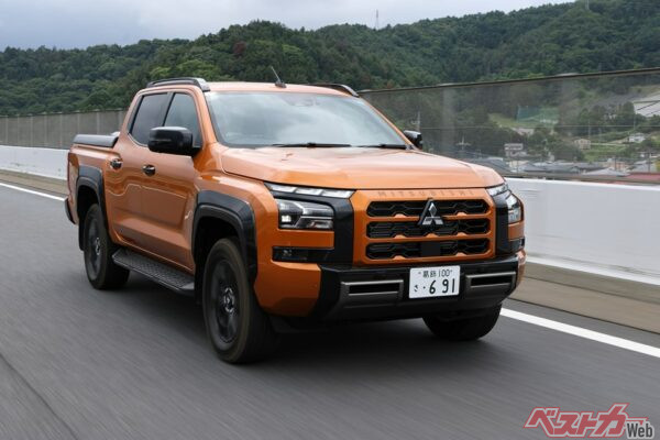 2026年に一部改良が施されたトライトン。あらゆるメーカーが現在絶賛しているヤマハのパフォーマンスダンパーがついている