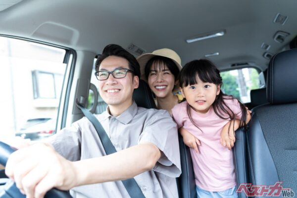 「5人乗りに7人」乗っても合法!? 意外と知らない乗車定員のルールとは