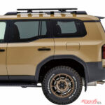 2.1m制限の駐車場でもOK!! 高さを抑えたランクル250用ルーフデッキが登場!!
