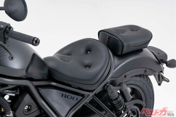 レブル1100の尻痛を解消！ ポジションも前よりになるふかふかソファシートが快適すぎ!!