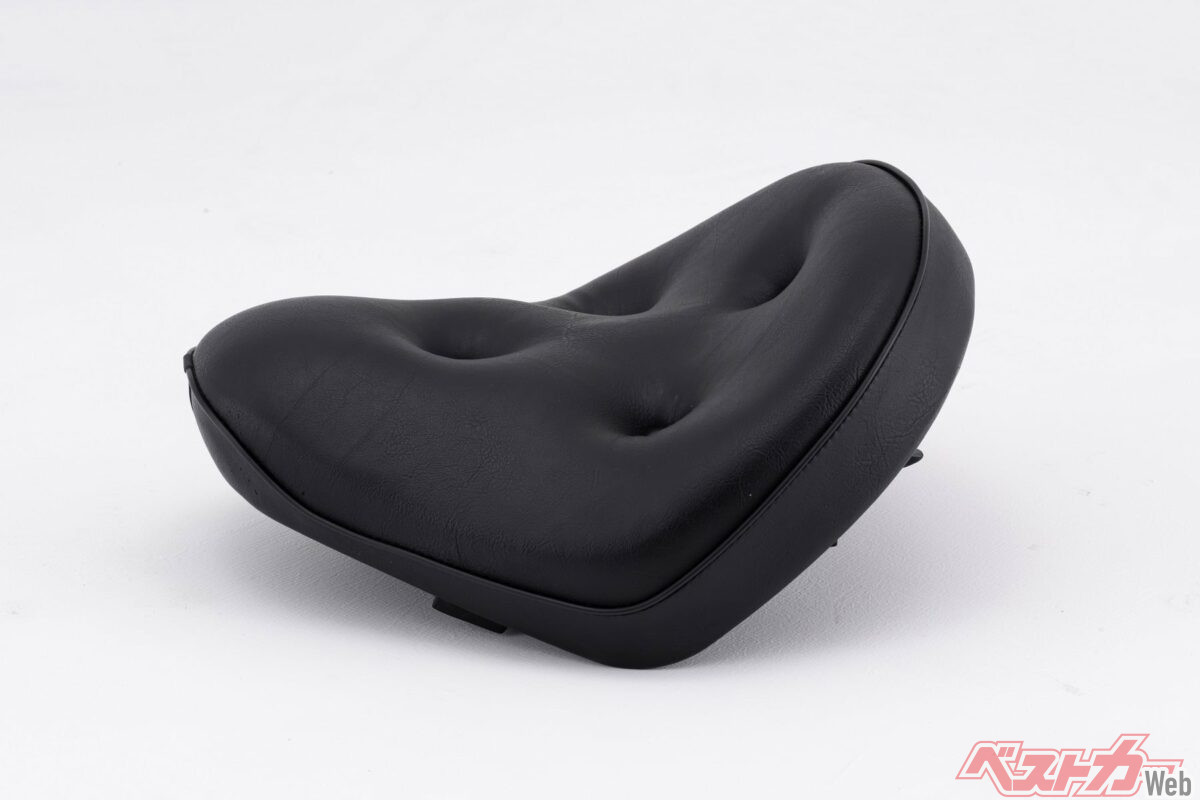 ノーマルより厚みを増したシートでクッション性が向上