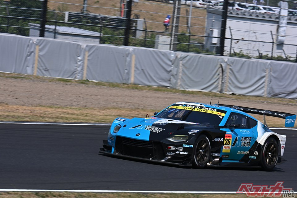 GAINERがメンテナンスを担当するANEST IWATA Racingもまたワークのホイールを装着している