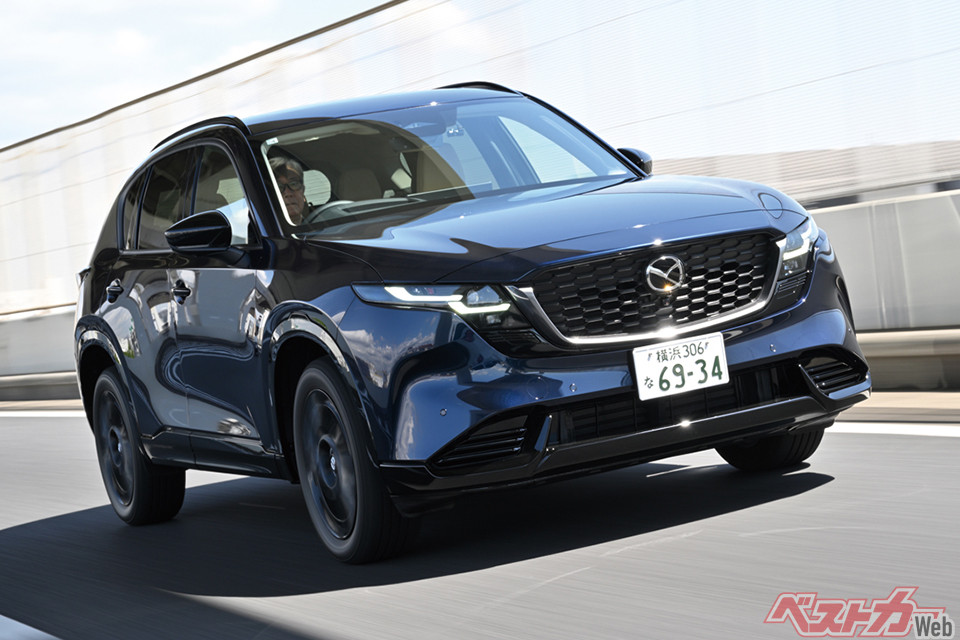 マツダ CX-5（2026年5月発売／価格：330万～430万6500円）。全長4690×全幅1860×全高1695mm、2.5L直4（178ps）＋モーター（6.5ps）、15.2km/L