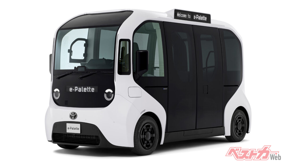 商用シャトルやロボタクシーは（個人向け車両とは）さくっと切り分けてレベル4を目指すとも宣言。トヨタは「e-Palette」を2025年9月から発売中（1台2900万円～）で、この方面もガンガン進めていく、ということか。レベル4の実現は2030年以降とのこと