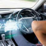 トヨタの自動運転は『AI任せ』じゃない!!　2028年から普及車へ導入するトヨタ流『E2E＋ガードレール』の正体