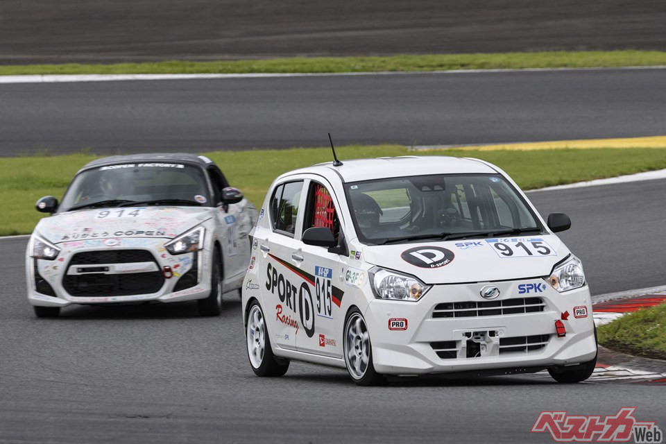 全日本ラリーにミラ イースDSRを2台体制で参戦するという。写真は K4-GPに参戦した時のもの（PHOTO：森山良雄）