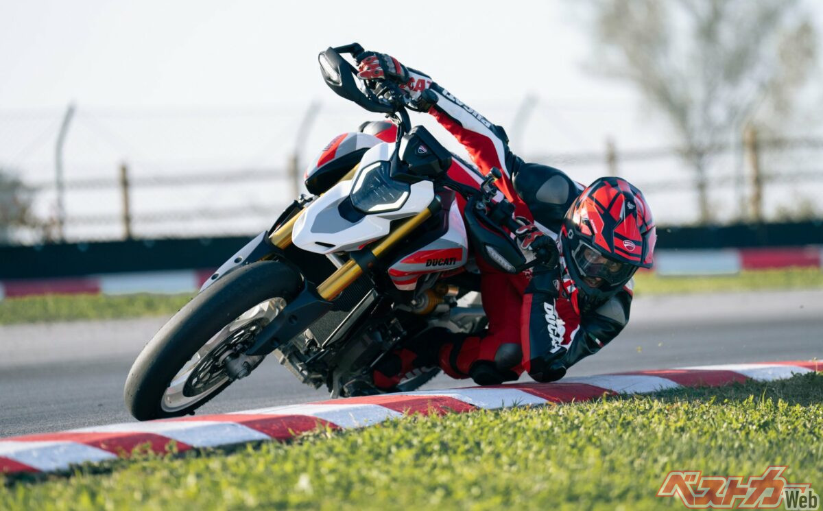 新型Hypermotard V2 SP