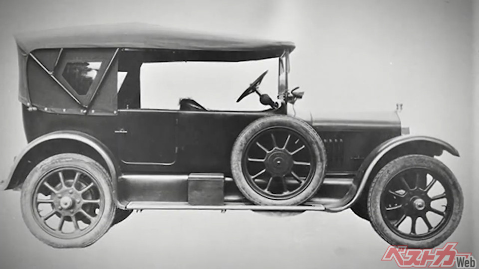 いすゞ自動車の前身、東京石川島造船所がイギリスのウーズレーと提携して1922年に完成したウーズレーA9型。国産初の乗用車だ