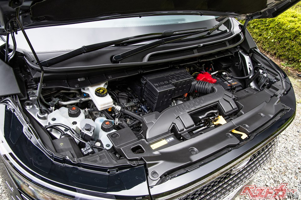 エルグランドの心臓部。あの巨体で1.5Lと驚いた人もいるかもしれないが、第3世代e-POWER×e-4ORCE×インテリジェント ダイナミックサスペンションの組み合わせで上質な走りを味あわせてくれる