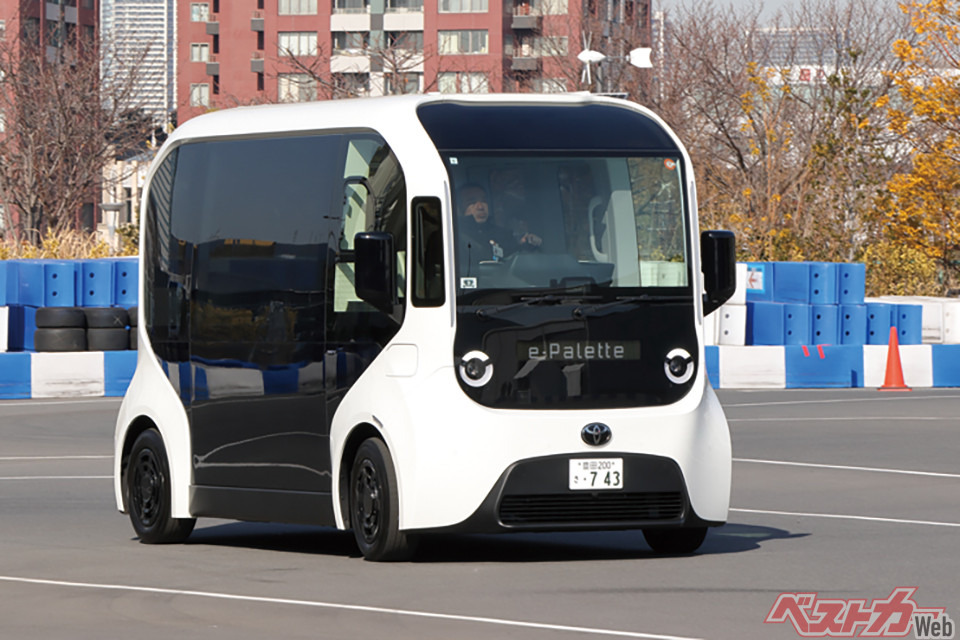 多目的BEVのeパレットは自動運転レベル2に対応。2027年にレベル4を導入予定