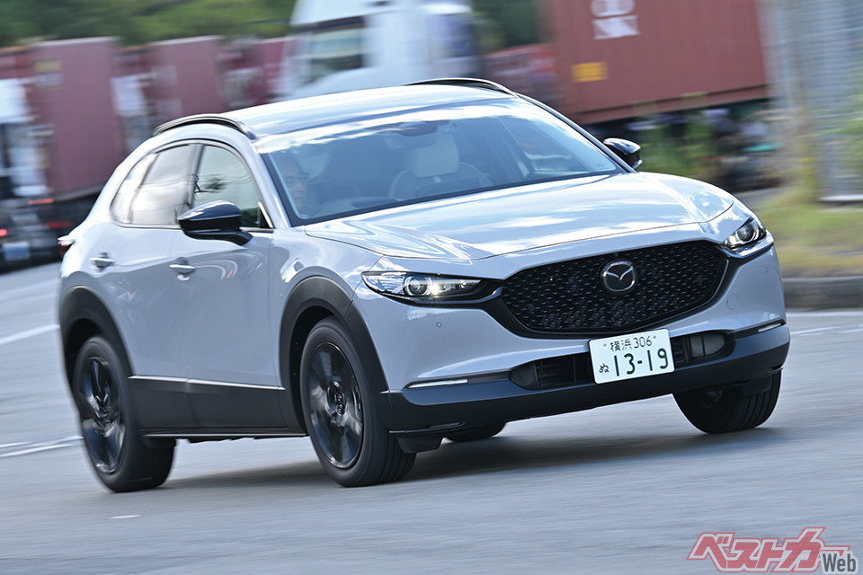 CX-5に続き、ディーゼルが廃止されガソリンマイルドハイブリッドに置き換えられたマツダ CX-30