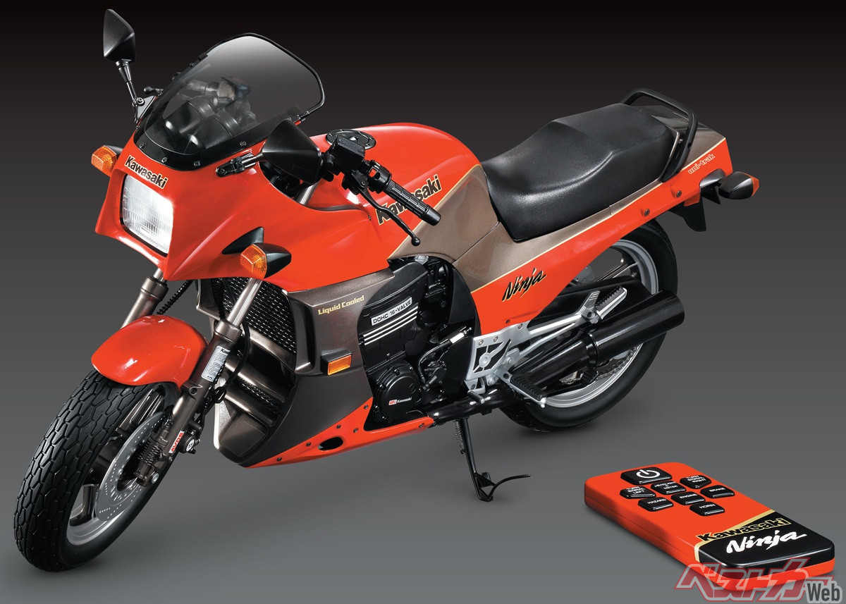 GPZ900R Ninja─最強最速を極めた伝説の名車