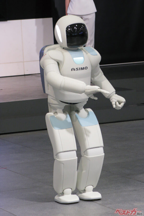 ホンダのロボット開発の歴史は1986年のE0から始まっている。ASIMOは2018年に開発を終了したが、目的別に分けてのロボット開発が続いている