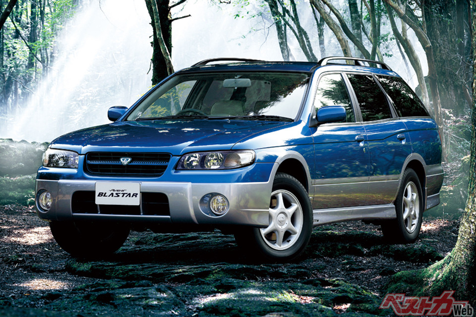 日産 アベニールブラスター（2000年）