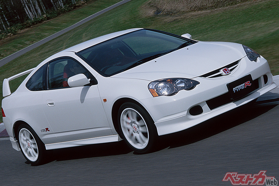 VTECの高回転NAエンジンこそ真骨頂！ インテグラタイプRとS2000が教えてくれるホンダの魅力とは