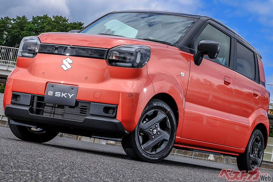 「日本の軽」が世界を席巻!? スズキ新型「eスカイ」が欧州へ！ 全長3.4m以下の小型EVに期待高まる
