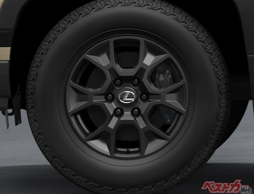 タイヤサイズを従来の265/65R18から、扁平率を高めた265/70R18へ変更したことで、悪路走行性能が向上。