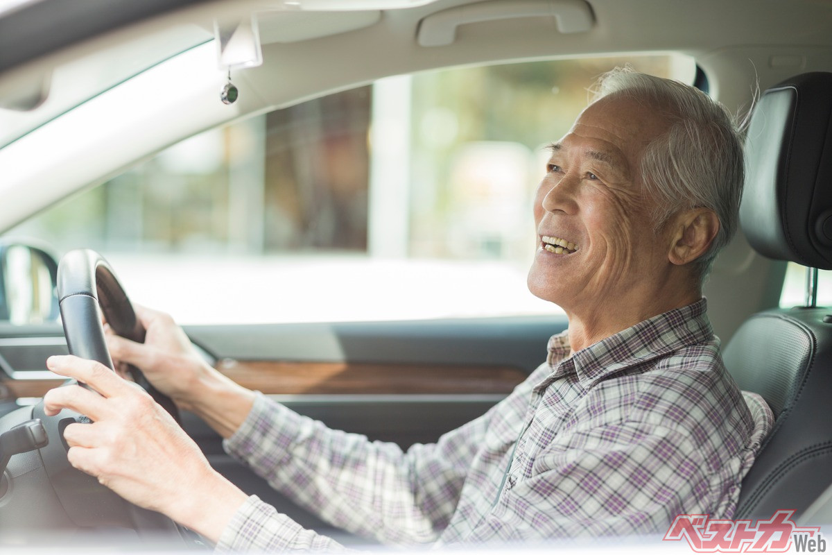 不合格でも何度でも受けられる!? 75歳以上の「運転技能検査」って何？ 対象条件や合格ラインを解説