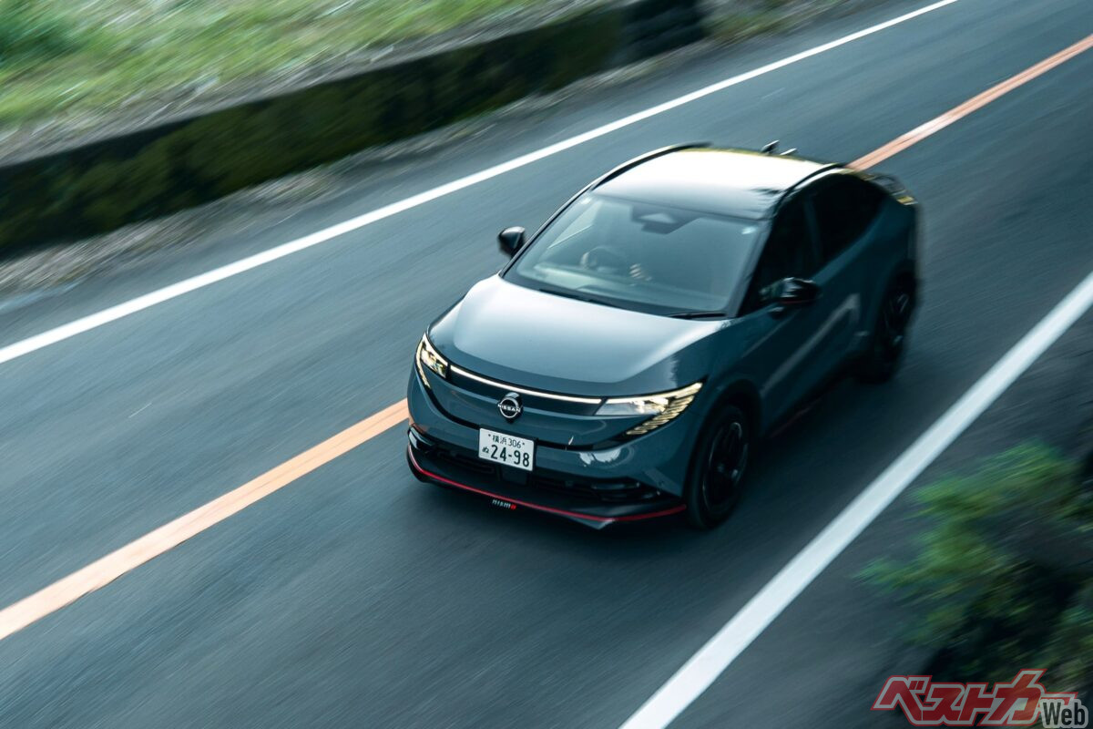 EVならではのリニアなトルクと、NISMOならではのスポーティな味付けは相性抜群