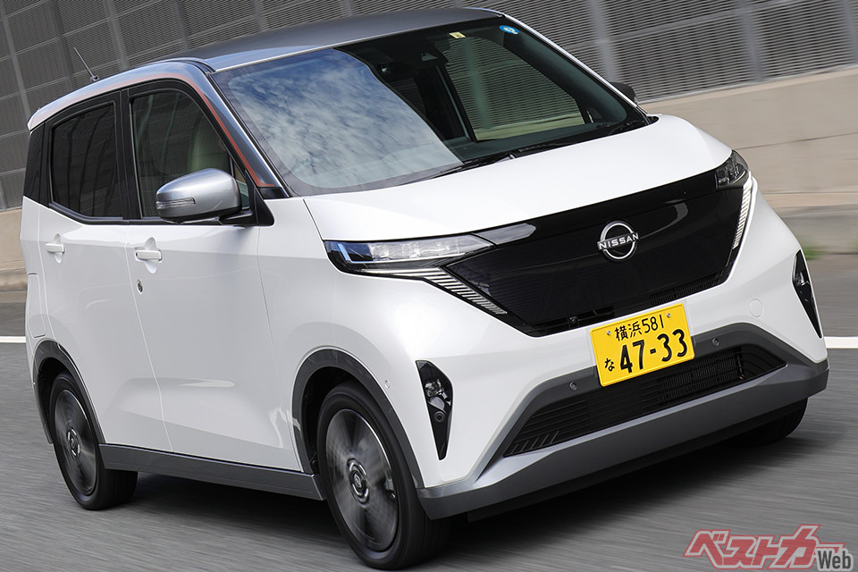 「軽EV」は中古で買うのが正解!? 日産サクラが新車より100万円以上安い!! N-VAN e:とのお買い得度を比較