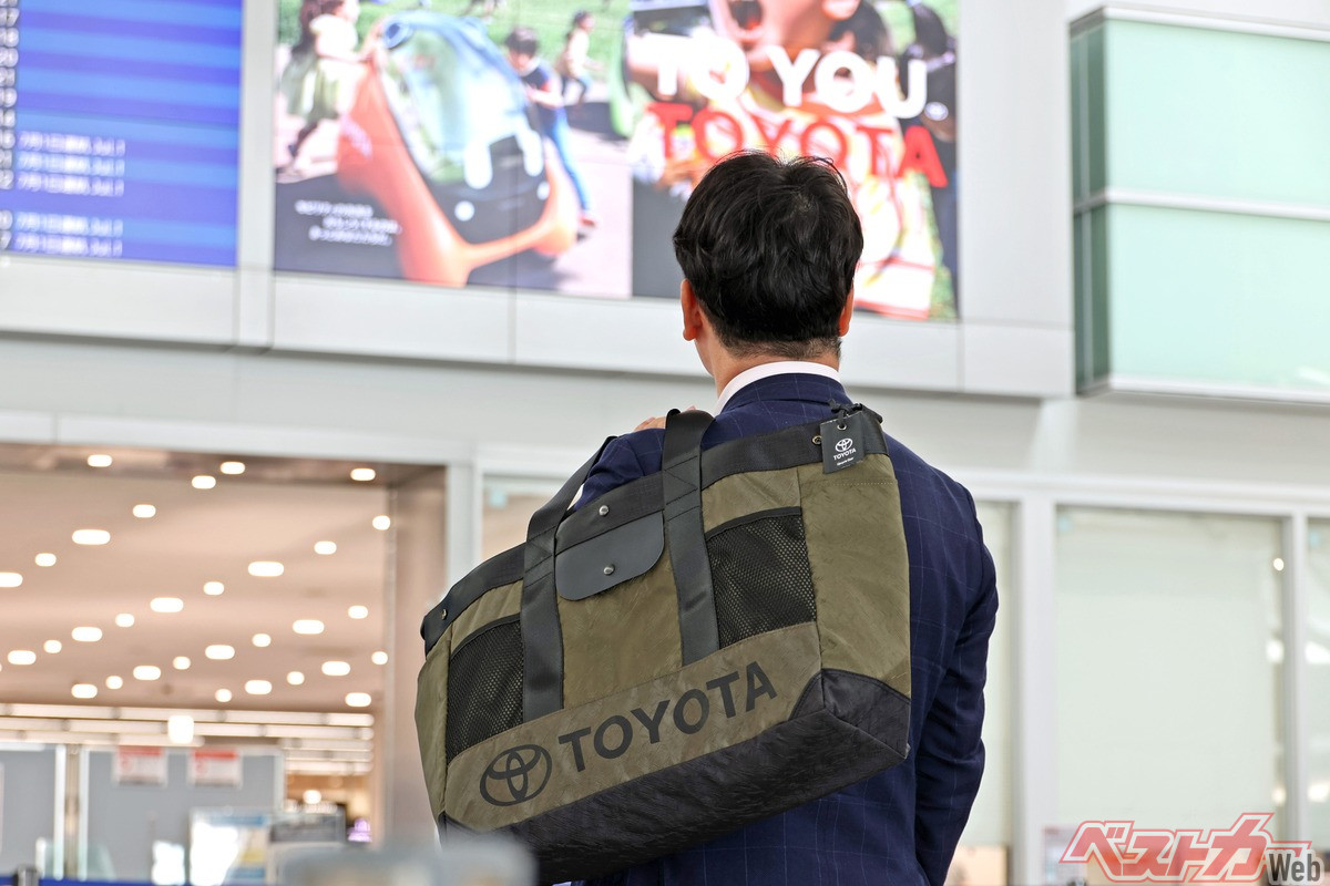 廃材って本当!? トヨタのシートベルトが高品質バッグに変身！ 中部国際空港に「オールトヨタサーキュラーストア」誕生