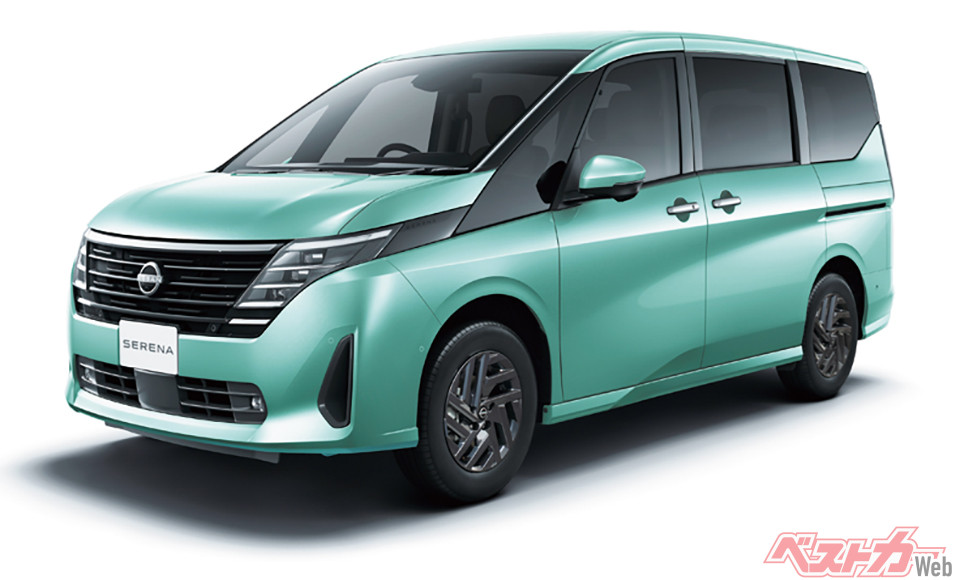 日産 セレナ X、X e-POWER（278万5200～359万9200円）。全長×全幅×全高：4690×1695×1870mm（ハイウェイスターVは全幅1715mm）　パワーユニット：ハイブリッド（1.4L直3）
