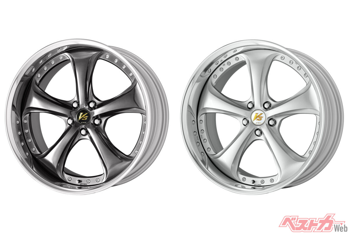 左はブリリアントシルバーブラック(セレクトオプションセンターキャップを装着)、右はライトグレイッシュシルバー(標準)