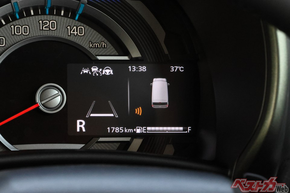ACCをはじめ各種運転機能も充実している
