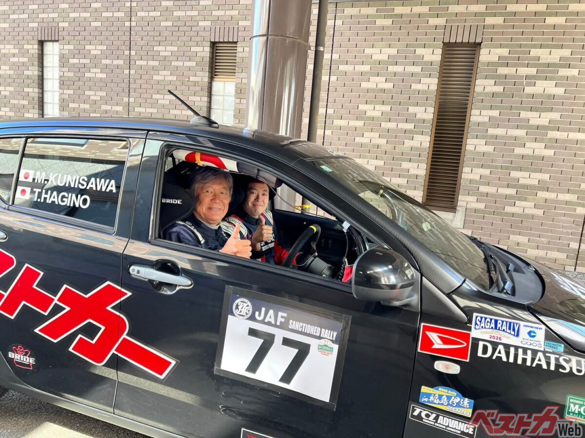 2台のミライースDSRの参戦は国沢光宏＆萩野司コンビに大きな刺激を与えたようだ。今年の全日本ラリーの参戦は終了。皆さん応援ありがとうございました