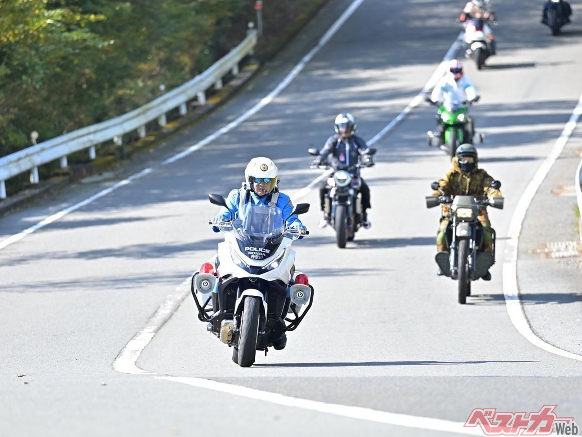 【イベントレポート】白バイや自衛隊も並走！ 障がいを持つライダーが箱根を駆けた「やるぜ！！箱根ターンパイク2026」開催報告