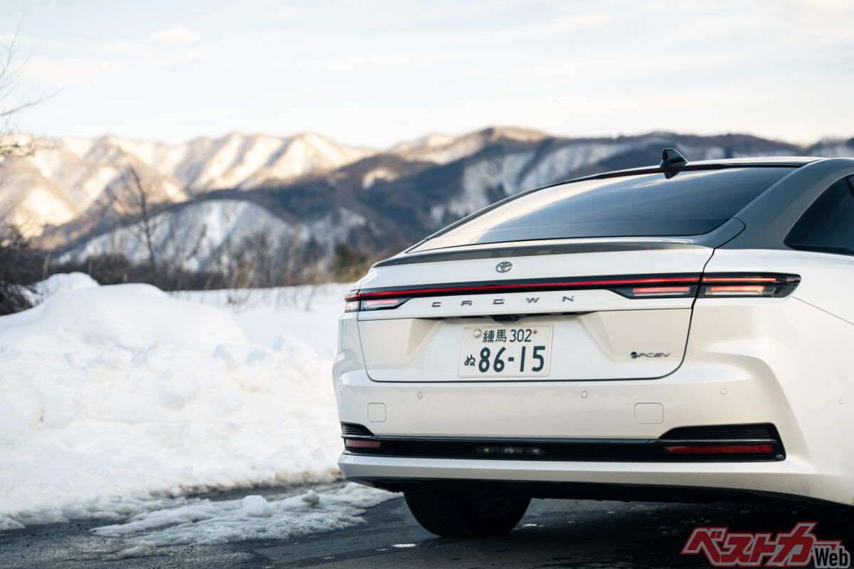 Could White Hydrogen Spark an Energy Revolution in Japan? Serious Natural Hydrogen Hunting with the Crown FCEV (Part 1)