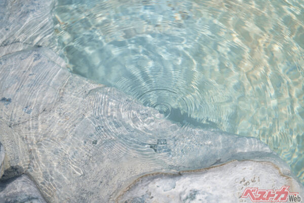 水に溶け込んでいる天然水素をどのように取り出していくかも課題のひとつ