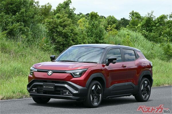 スズキ新型eビターラ。筋肉質で力強いデザインが◎！