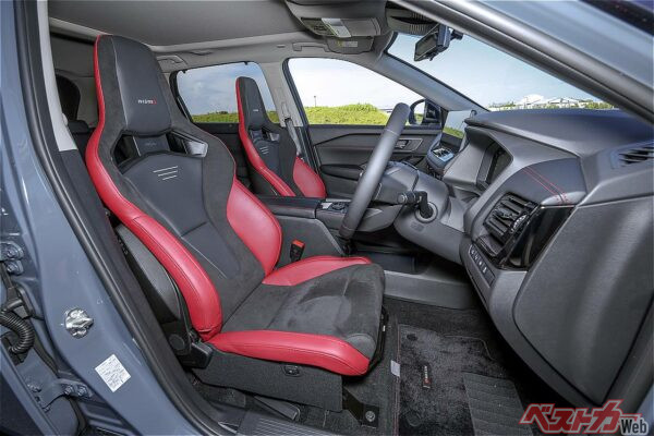 メーカーオプションとなる「NISMO専用チューニングRECAROスポーツシート」