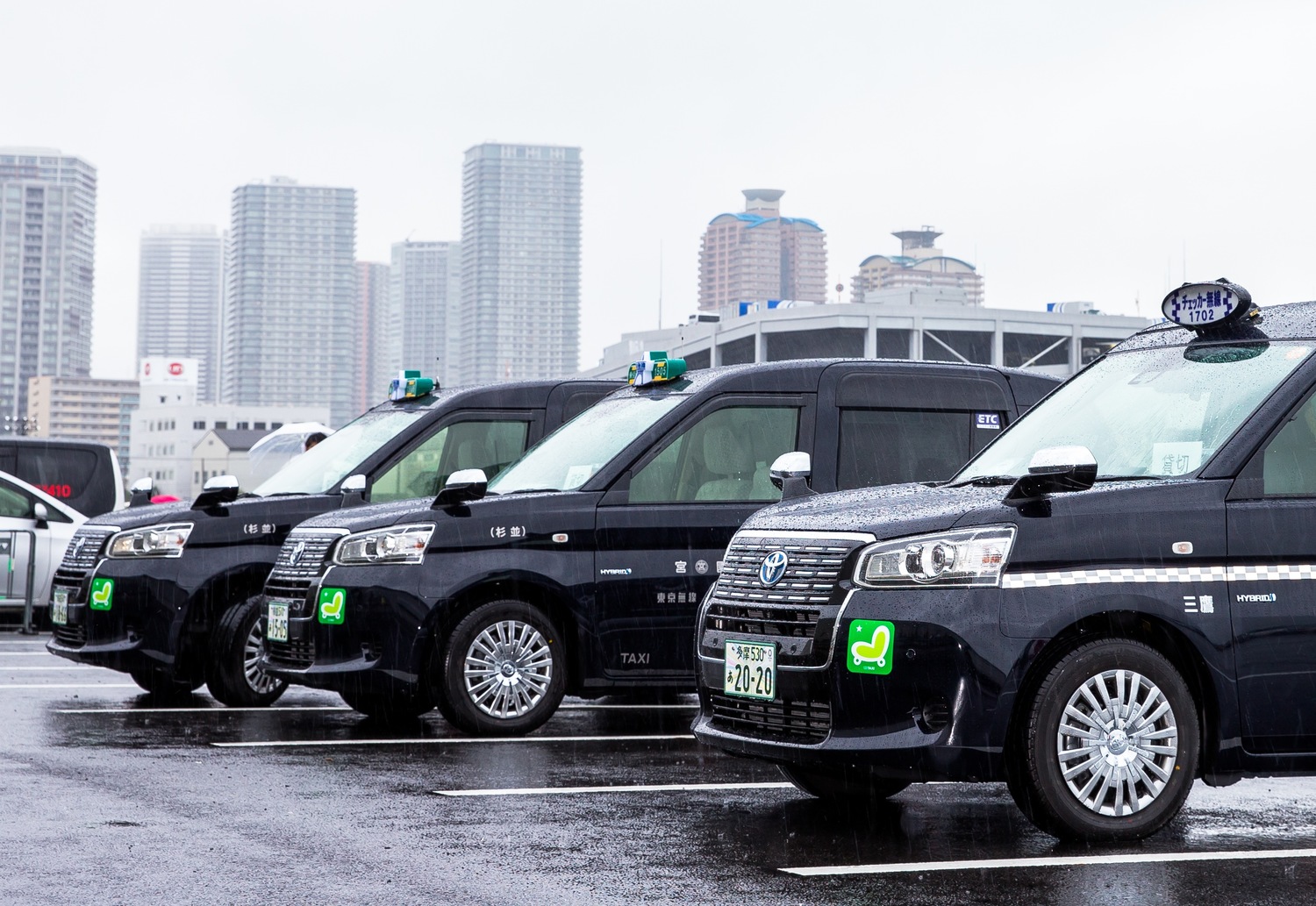 Jpnタクシーは若手社員とタクシー会社を救う 最新タクシーは安全性も最先端 クルマの達人になる 自動車情報誌 ベストカー