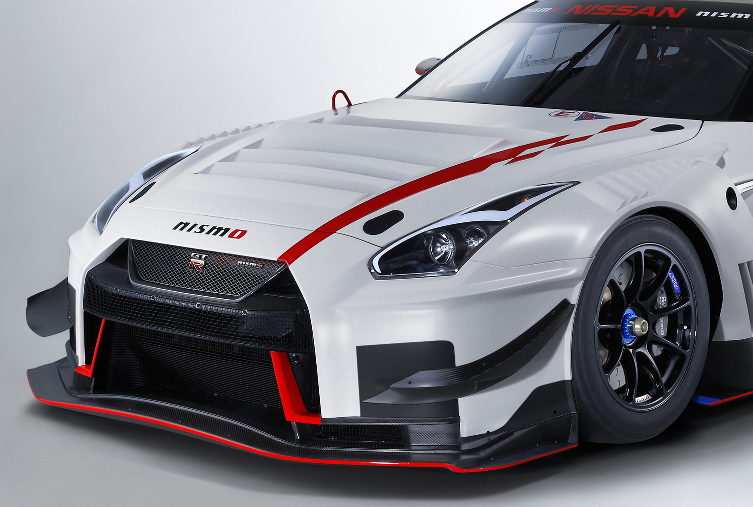 日産がスーパーGTに進化版GT-R投入!! 2018年モータースポーツ体制発表