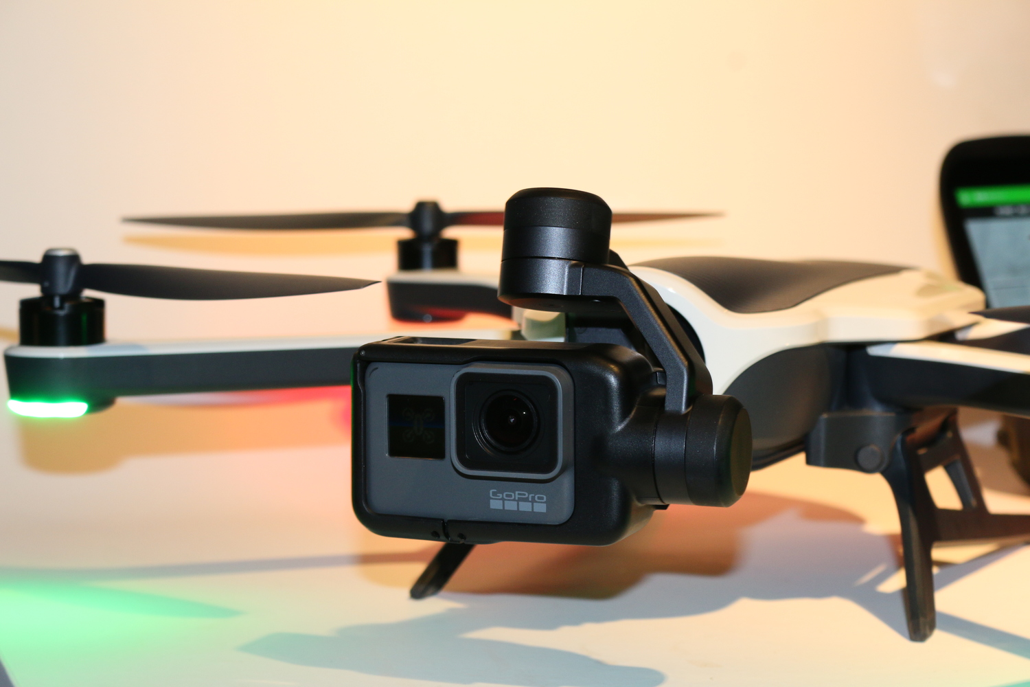 水・陸・空で活躍可能!!　新型GoPro HERO5発表