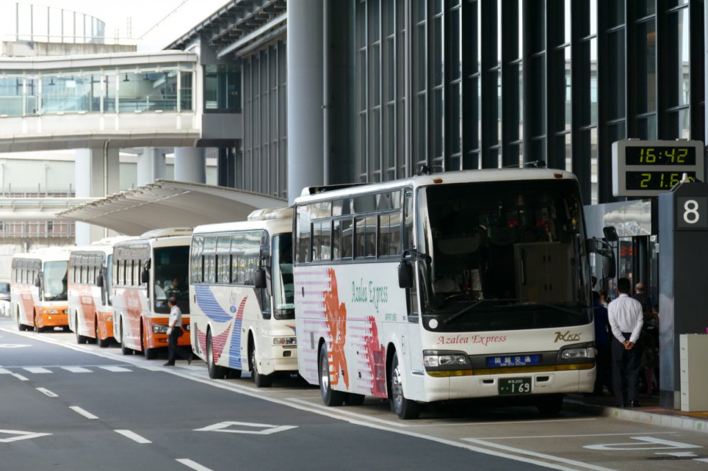以前から成田空港に乗り入れる空港バスは総じて運賃は「いい価格」である