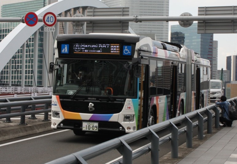 東京BRTがプレ運行を開始!! 都区内初の連節バスも登場