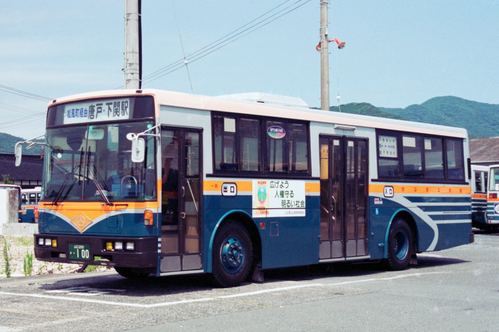 千葉県の阪東自動車から転入した車両で、比較的珍しい日野製シャシに富士重工ボディを架装した車両。中古バスのバリエーションも徐々に増えていった