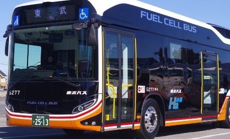 東武バスウエストが人と環境にやさしい「燃料電池バス」を導入！